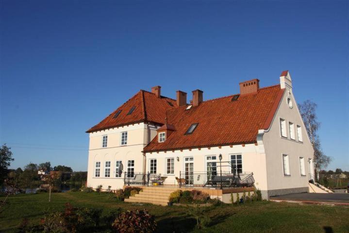 Gosciniec Rycerski Acomodação com café da manhã Paprotki Exterior foto